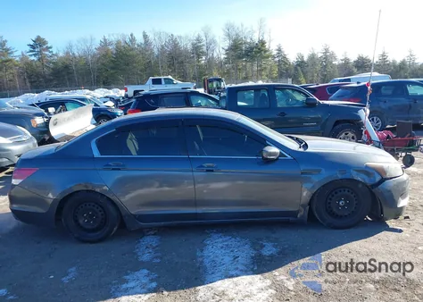 2008 Honda Accord 2.4 Lx from USA, damaged, VIN 1HGCP26328A016441